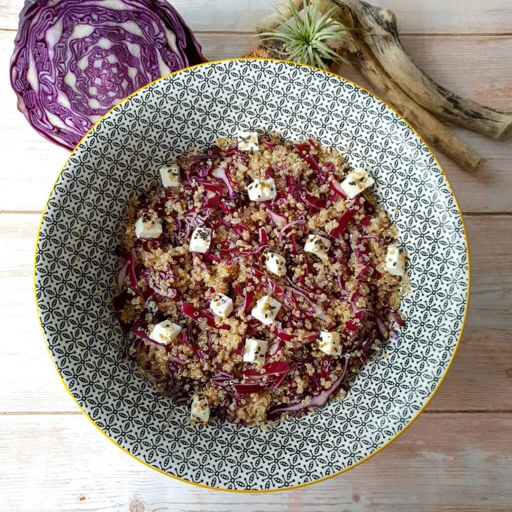 Salade chou rouge, quinoa & feta