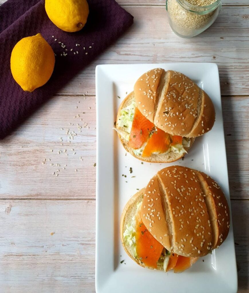 Burger à la truite fumée