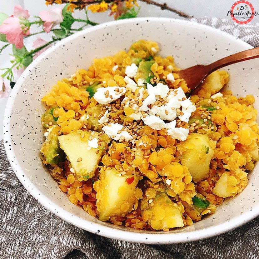Salade de lentilles corail, feta et pomme