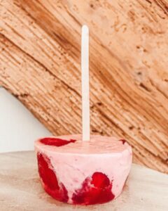 Glace onctueuse à la fraise