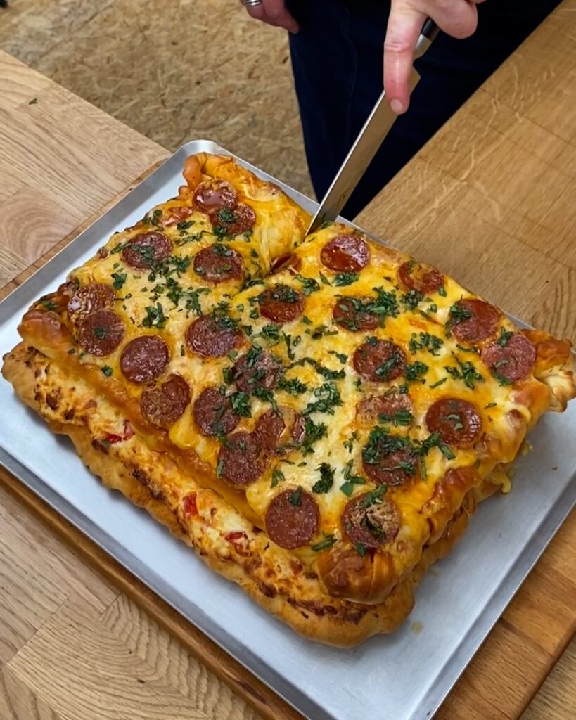 Pizza rellena de dos pisos!