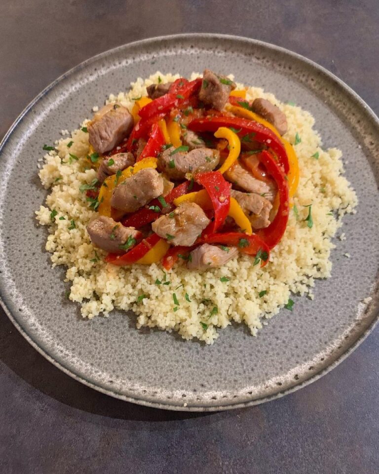 Sauté de dinde aux poivrons et tomates cerises