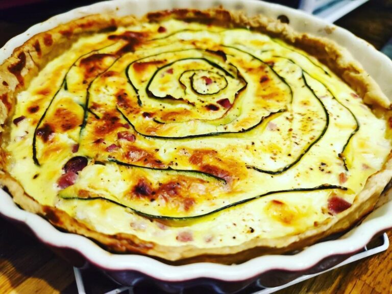 Quiche lorraine** mais en plus légère Quiche lorraine** mais en plus légère