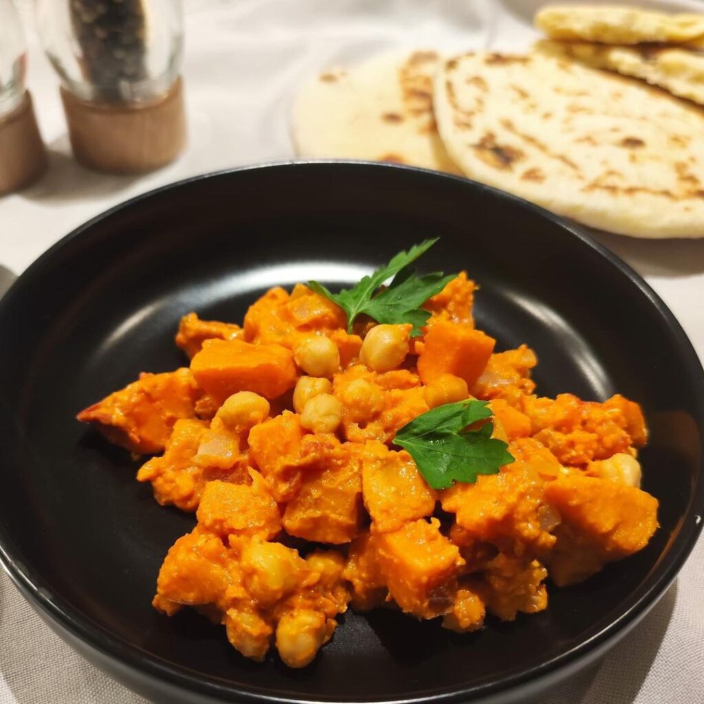 Curry de patates douces et pois chiches