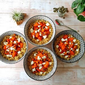 Poke bowl courge et pois chiches rotis