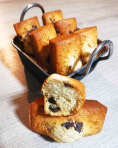 Petites madeleines aux pépites de chocolat