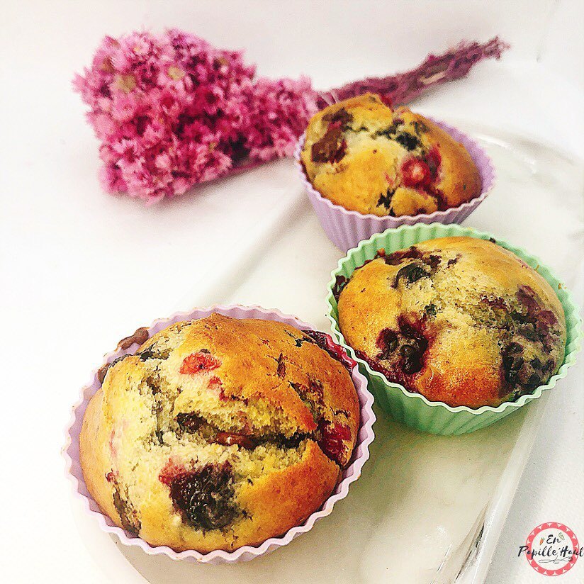 Muffins au chocolat et fruits rouges