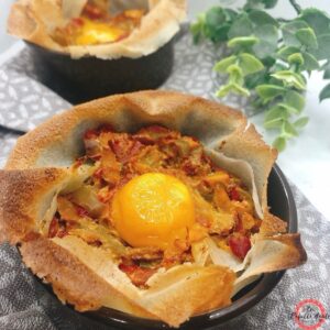 Croustillant au poivron, œuf et curry