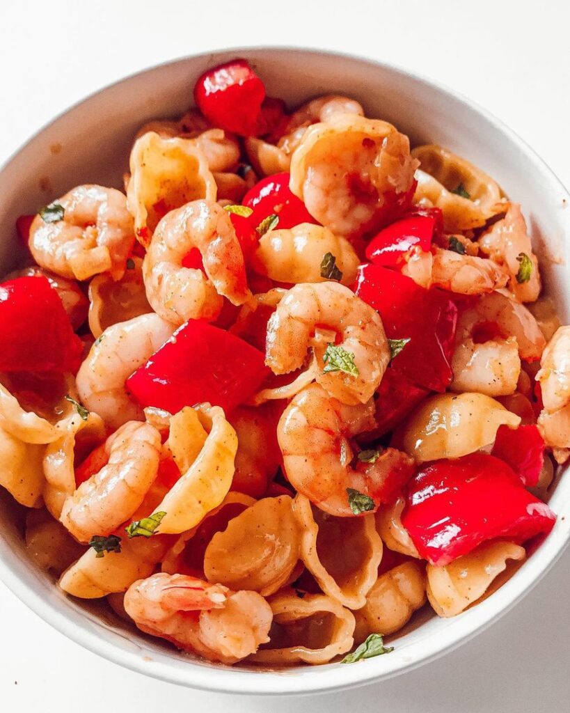 Pâtes aux crevettes et poivrons