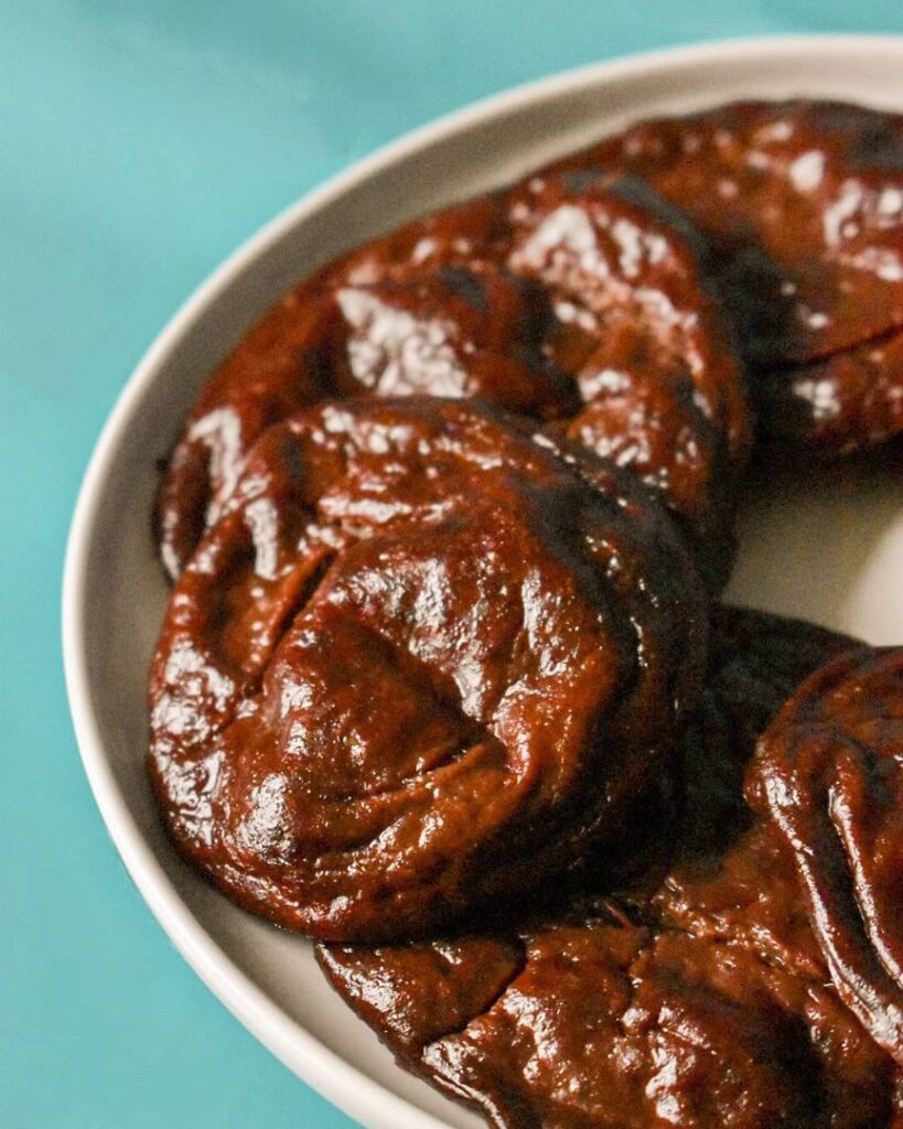 Croquant banane, cacao, beurre de cacahuètes