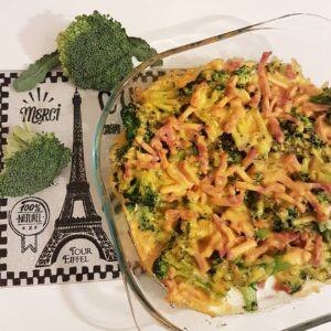 Gratin de brocolis jambon et cheddar