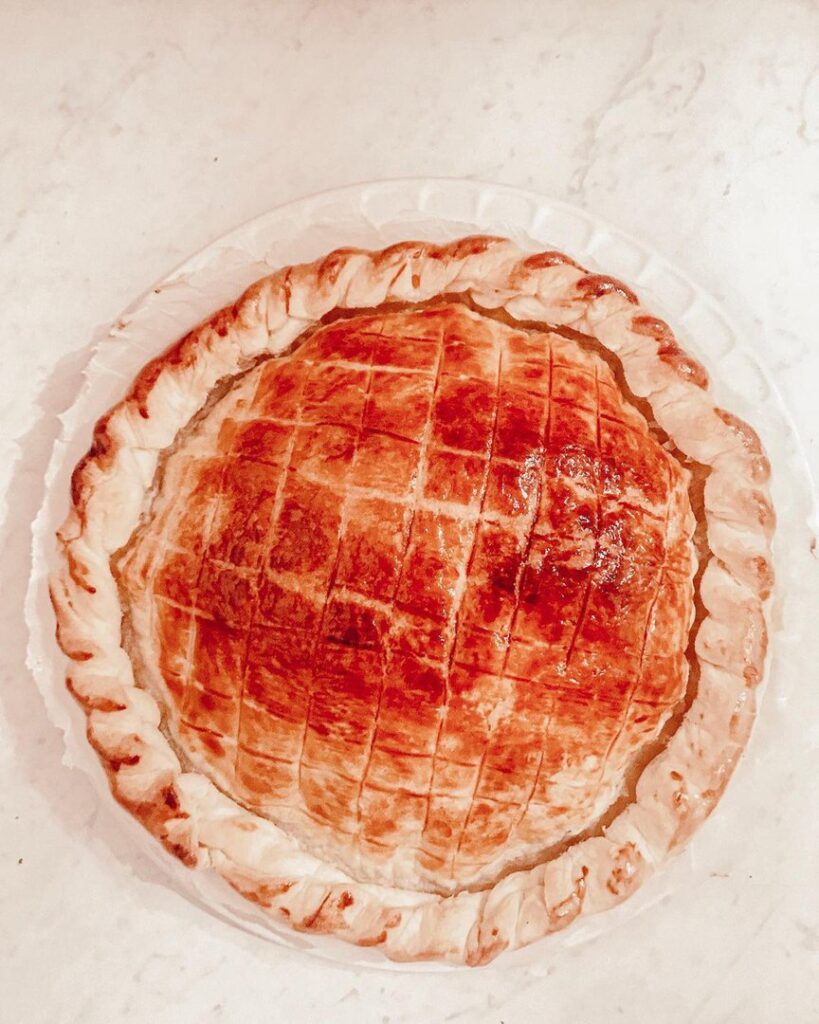 Tourte au jambon et aux champignons
