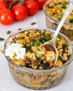 Crumble aubergines tomates