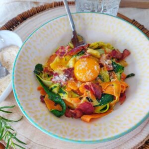 Tagliatelles de légumes à la carbonara