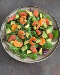 Salade de crevettes, avocat et agrumes