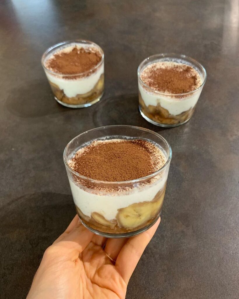 Verrines de tiramisu aux bananes rôties