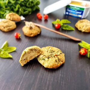 Cookies à la mousse de canard, saint-morêt et huile d&rsquo;olive