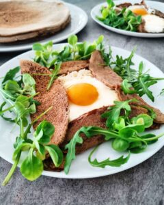 Galettes de sarrasin au jambon, à l’emmental et aux œufs