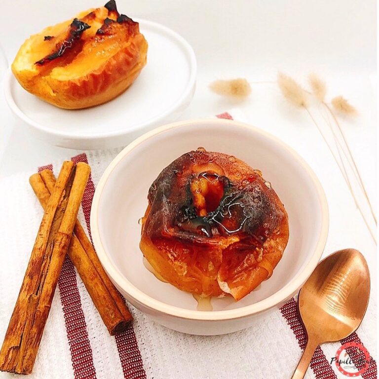 Pommes au four et cannelle Pommes au four et cannelle