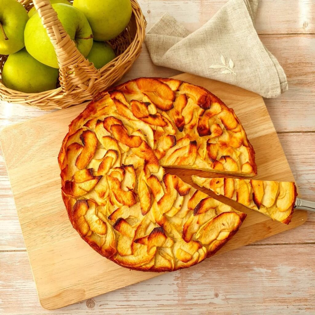 Gâteau fondant aux pommes et citron