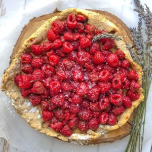 Tarte rustique aux framboises