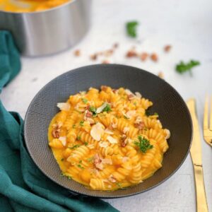 Pâtes sauce crémeuse aux carottes
