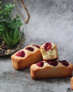 Financiers à la framboise