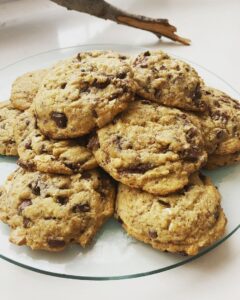 Cookies aux trois chocolats et noisettes
