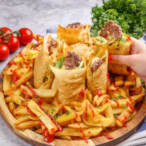 Hambúrguer frito com queijo