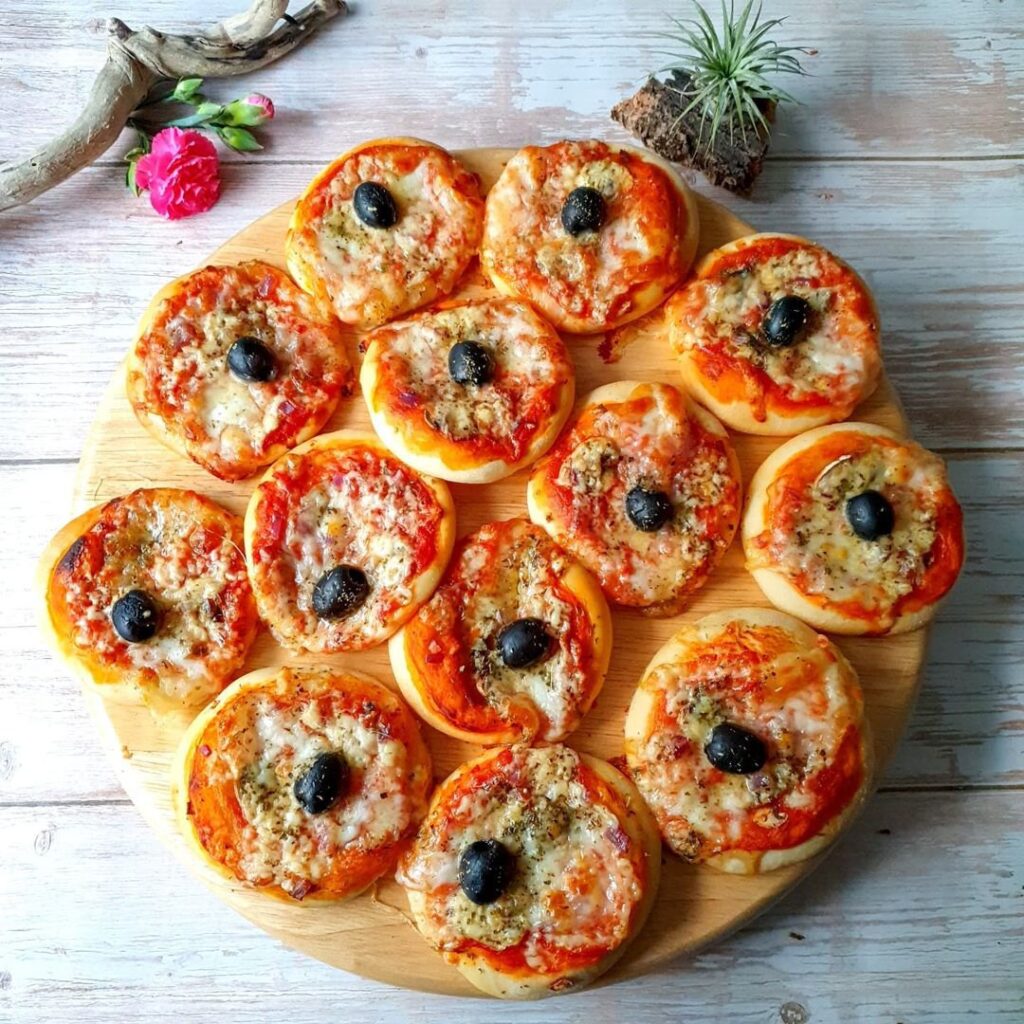 Mini pizzas au robot
