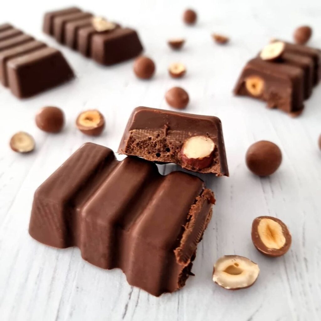 Chocolats fudges caramel et noisettes