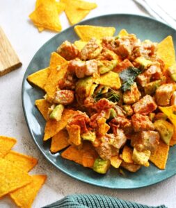 Tartare de thon façon nachos