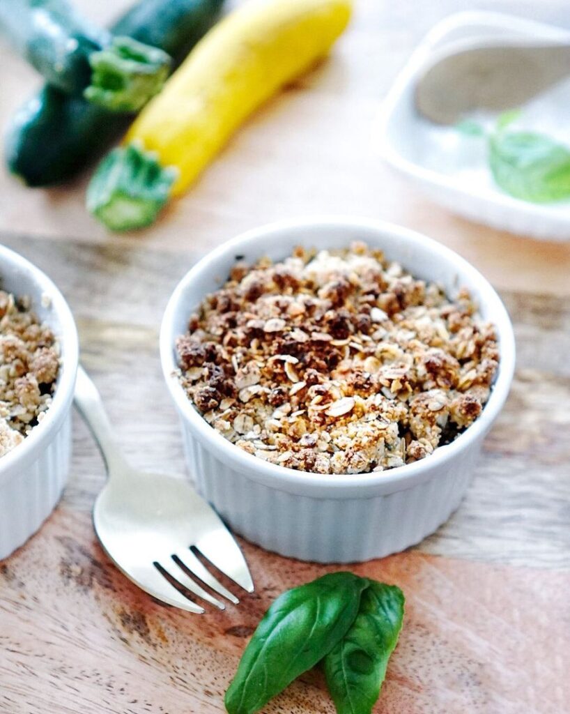 Crumble aux deux courgettes