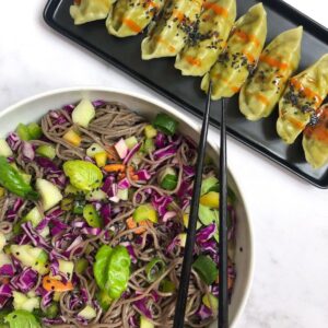 Salade froide de nouilles sobas