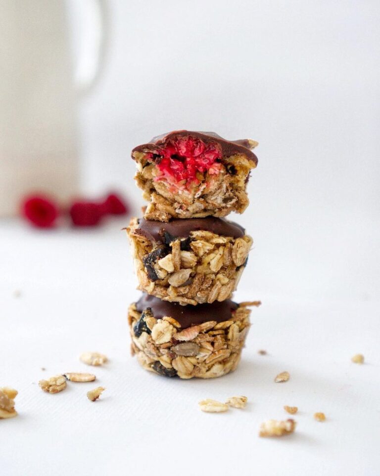 Granola cups