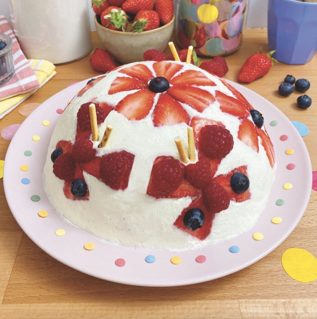 El pastel de fresa para comer