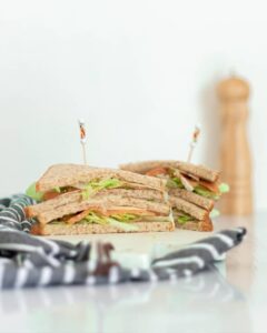 Club sandwich au saumon