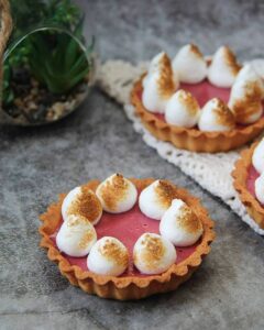 Tartelette à la framboise meringuée
