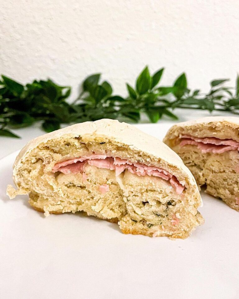 Petit pain fourrés jambon comté