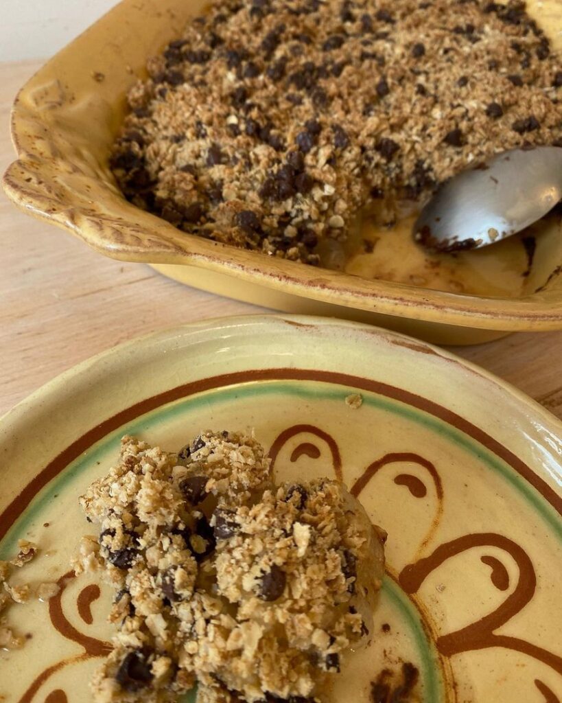 Crumble poires-chocolat aux flocons d&rsquo;avoine
