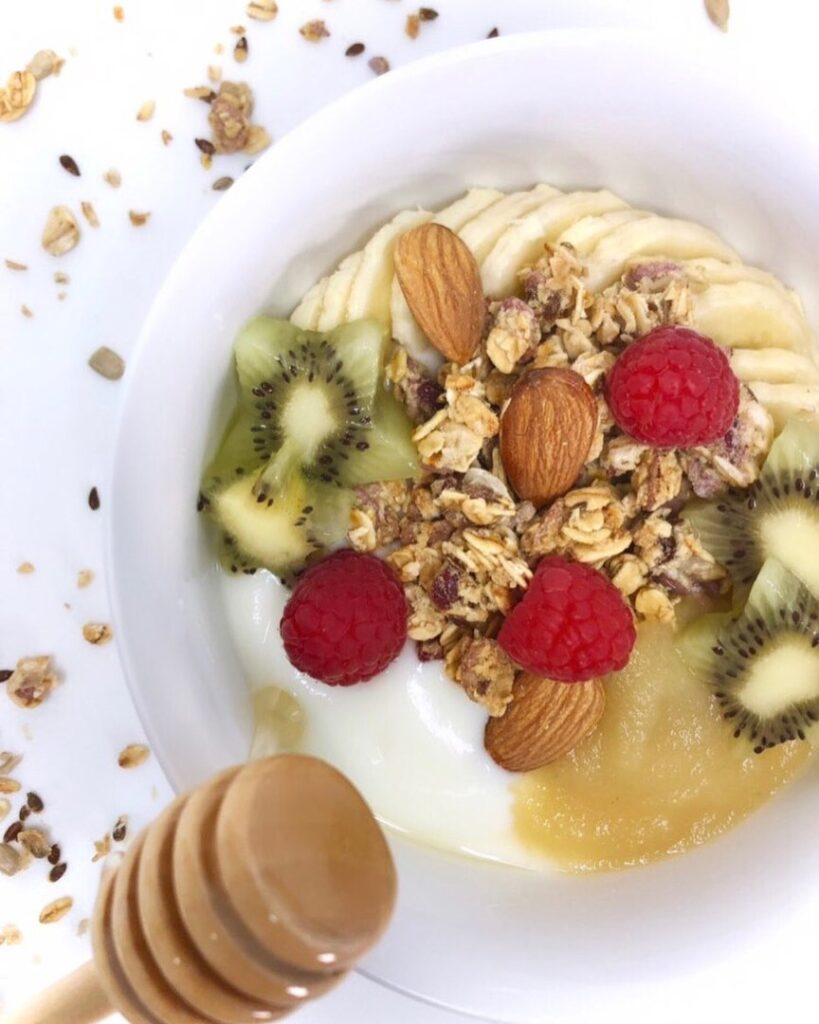 Yaourt bowl framboise kiwi banane