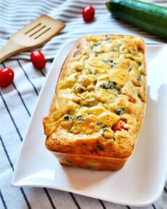 Cake salé courgettes tomates et mozzarella