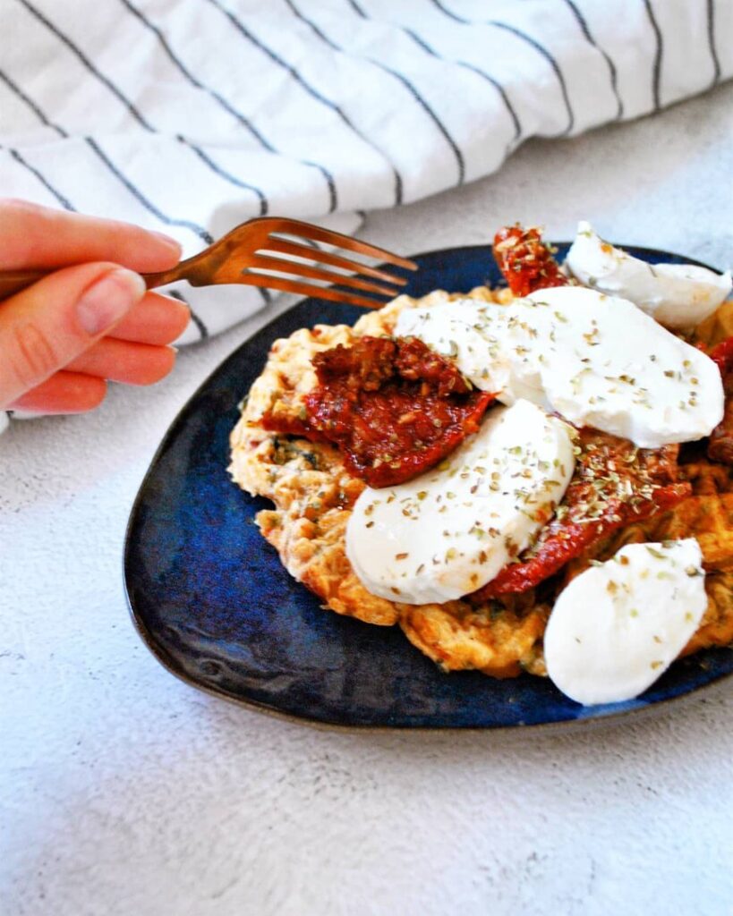 Gaufres salées tomates séchées mozzarella basilic