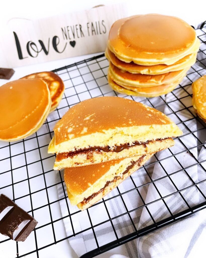 Sandwich de pancake au chocolat