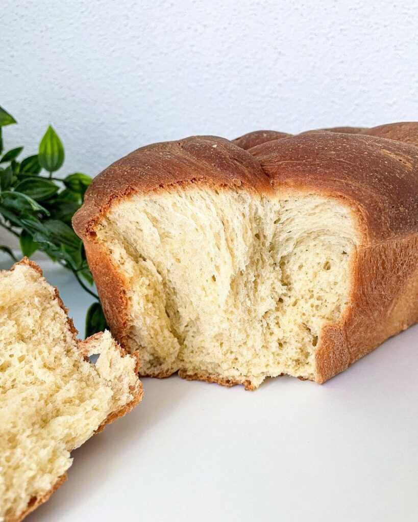 Brioche filante tressée