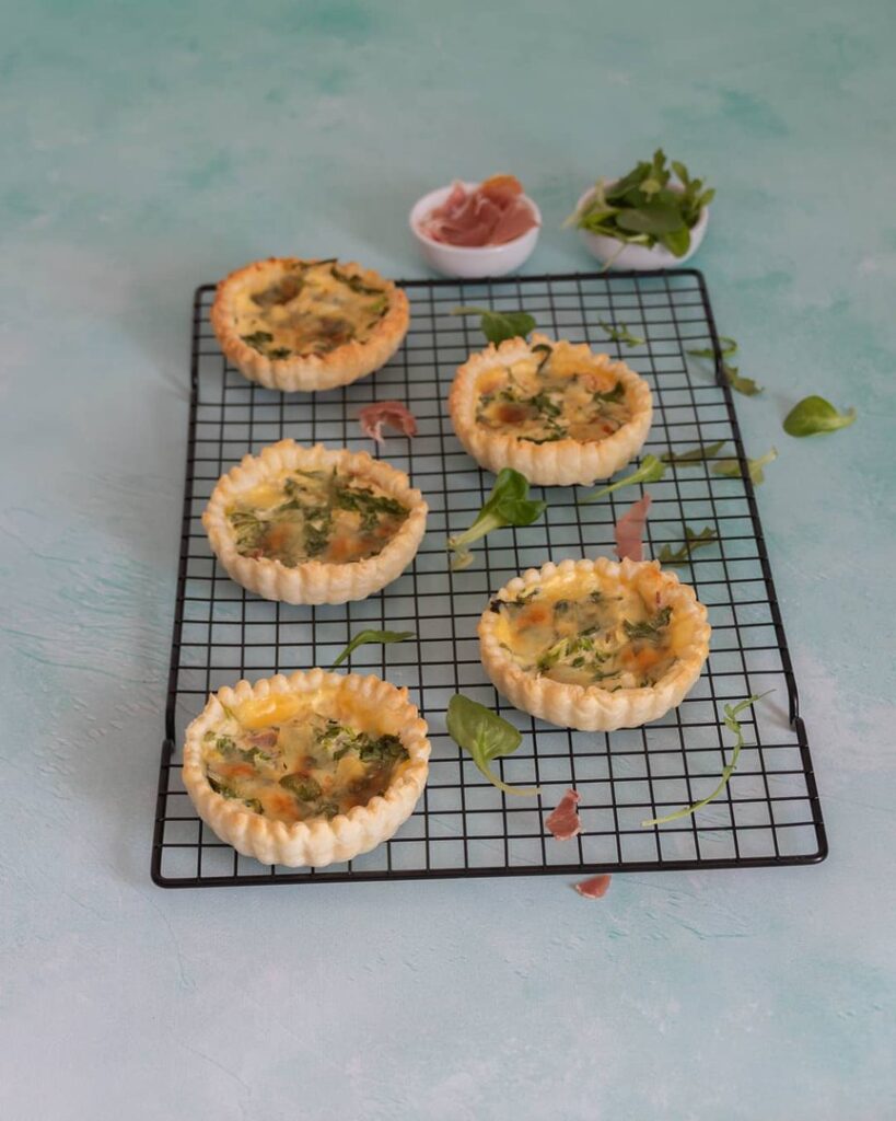 Quiche à la roquette et jambon cru