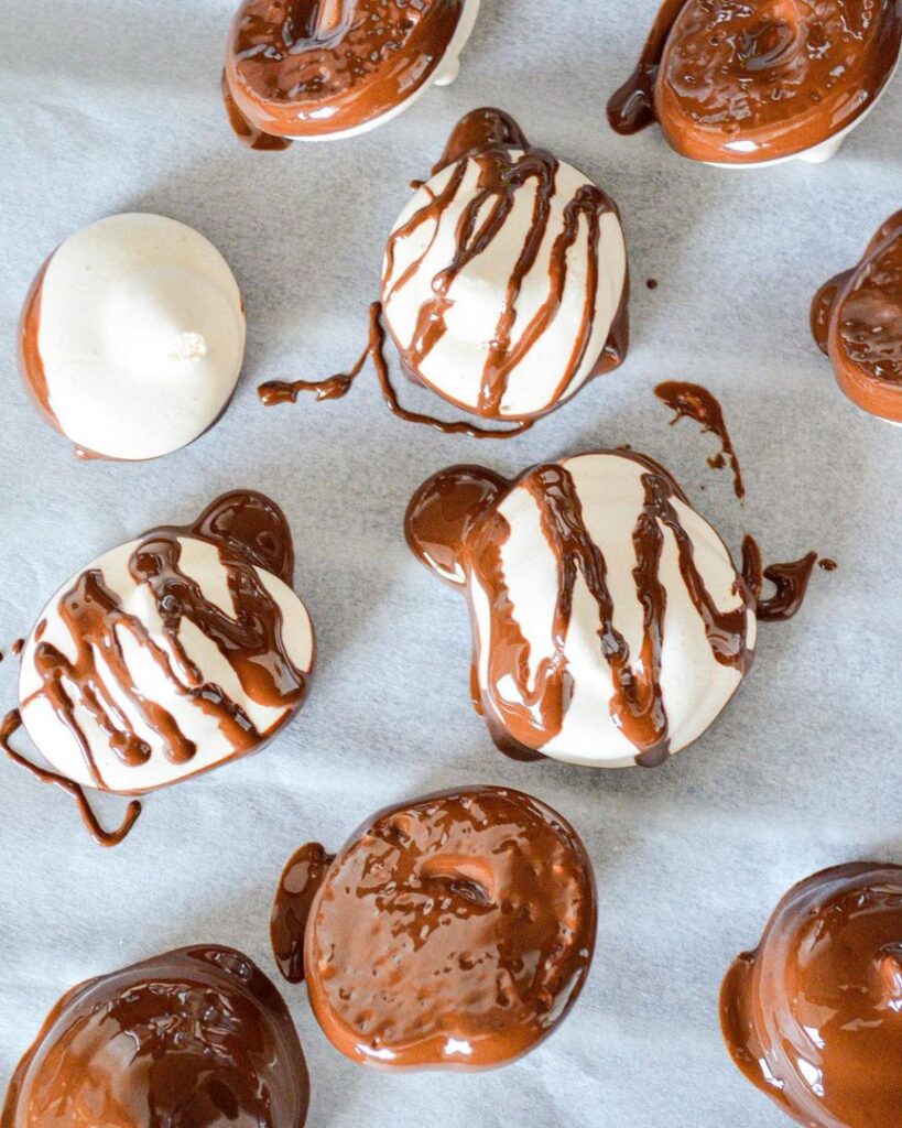 Meringues au chocolat