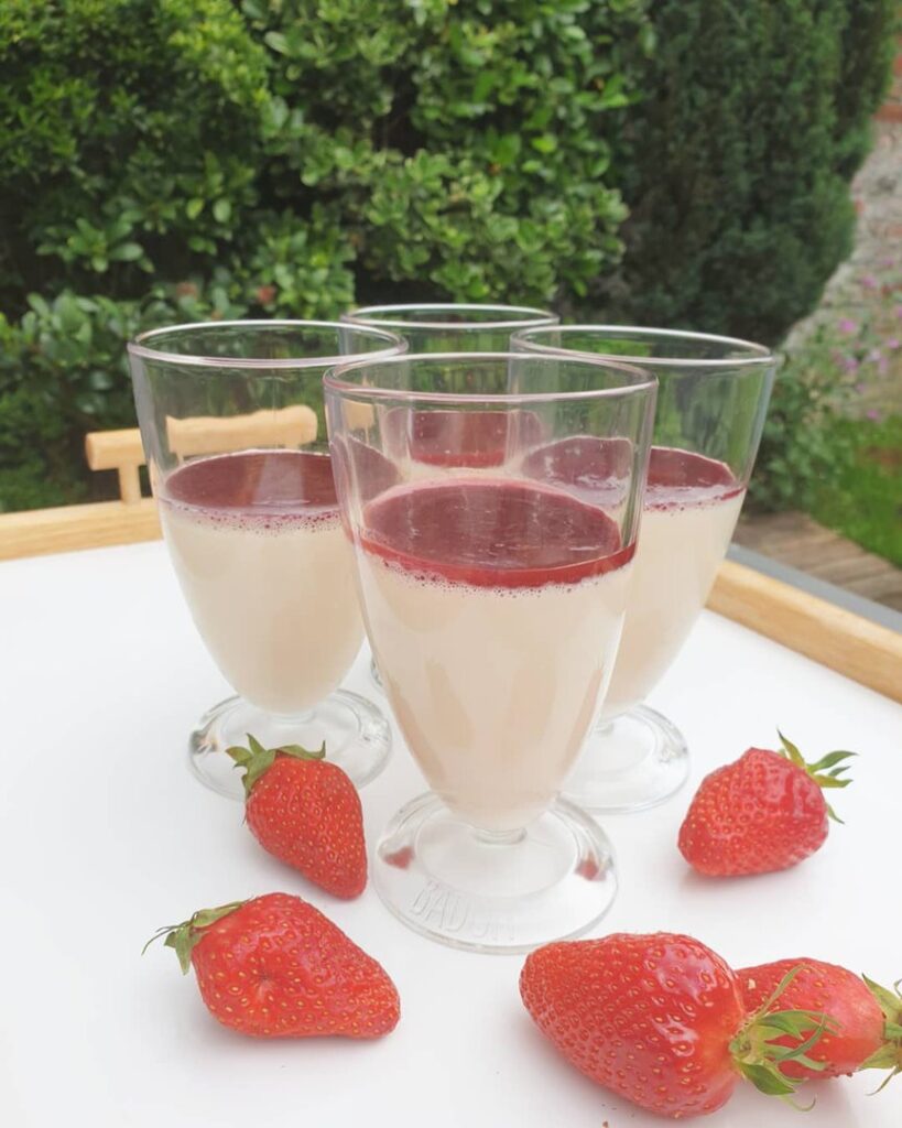 Panna cotta à la fraise