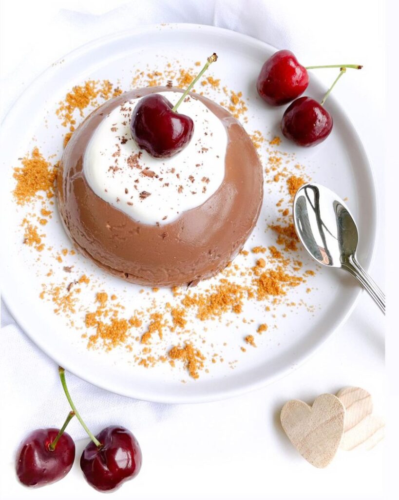 Bowlflan chocolat et son coeur cerise