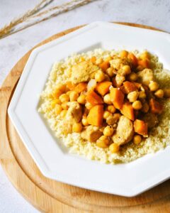 Couscous étudiant poulet carottes pois chiches